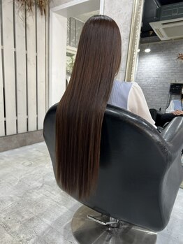 ヘアー アトリエ エゴン(hair atelier EGON)の写真/今までのトリートメントで満足できなかった方へ…。髪質から変わる☆指通りなめらかなうるツヤ美髪へ