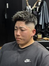 ファヴォ(FAVO)&nbsp;スキンフェードアップバング