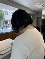 ニーイチイチ(211)&nbsp;ブルーブラック/癖毛ボブ/ボブスタイル/神戸三宮