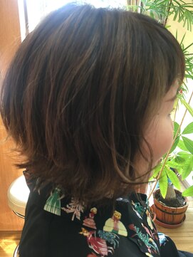 キキ 美容室(KIKI) 外ハネボブ★