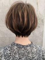 アヴァロン(AVALON)&nbsp;イルミナカラー【ヌーディベージュ】×美シルエットショートヘア