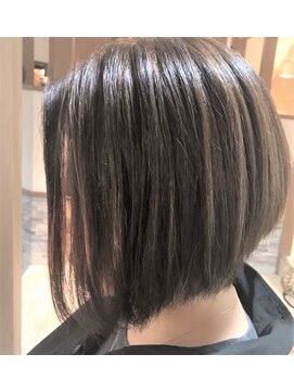 ミューテ(Mu-te) ヌ-ディ エメラルド