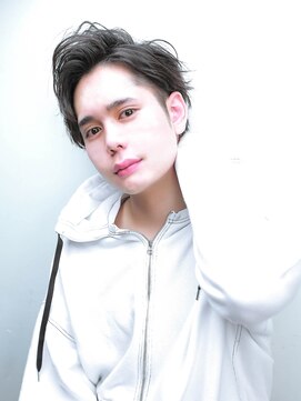 アクティフ(actif) ツーブロックかきあげバング