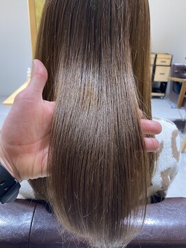 アーティクル(Article) 【Article】髪質改善サイエンスアクア 担当 秋元