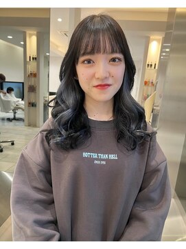 ウシワカマル ミライ(USHIWAKAMARU MIRAI) トレンドインナーカラー×アイスグレー