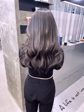 キング(K!ng) 【枚方、樟葉】透明感カラー