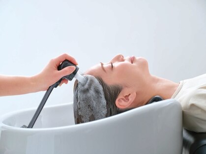 ヘア ボックス ドロップ(hair box drop)の写真