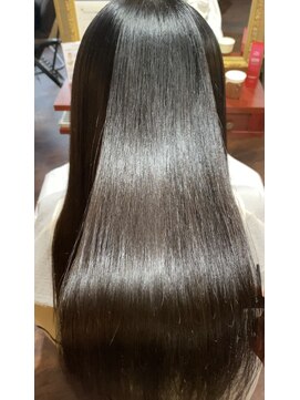 フェイバー 赤坂店(FAVOR) 国宝級艶髪に?!