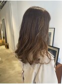 ナチュラルブラウンヘア