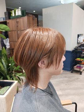 美容室 クリア ウルフカット