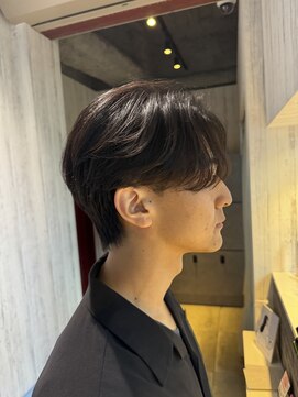 アクシー ヘアーアンドメイク(AXY HAIR&MAKE) ニュアンスパーマハンサムショート毛流れパーマ毛流れ縮毛矯正