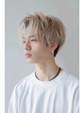 ロム 札幌大通(LOM) ハイトーンショート【札幌】