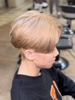 ミオ ベガ(Mio'' VEGA)&nbsp;平本蓮風ホワイトベージュ×毛流れセンターパート　10代20代