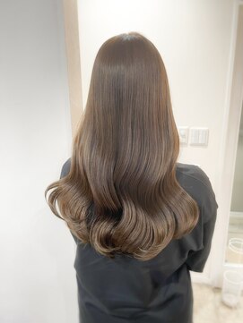 レア 表参道(L'ea) くびれヘアアプリコットオレンジ夏ヘアハイライトカラー