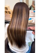 アッシュ 戸田公園店(Ash)&nbsp;ブリーチハイライトエイジング毛に縮毛矯正