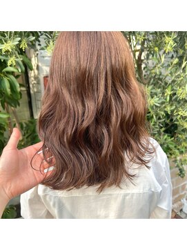 ジーナ 福岡天神(Zina) アッシュベージュカラー