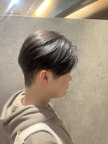 クーラアオヤマ(Cura Aoyama) センターパート/毛流れ縮毛/メンズ縮毛矯正/曲がる縮毛矯正