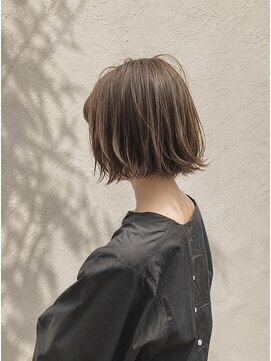 エトル(etole) 切りっぱなしボブ/くびれボブ/タッセルボブ/外ハネボブ