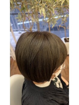 シマズ ヘアーサロン Shimazu hair salonの写真/年齢と共に気になる髪のお悩みに。話題のイノアカラーでダメージレスに白髪をカバーし上品な艶髪へ★