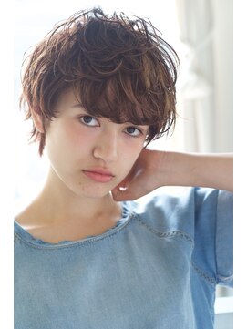 アットラブ バイ ベル(at'LAV by Belle) 海上がりの様な質感の『ビーチウェーブショート』