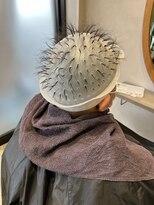 トローノ 栄(TRONO)&nbsp;【TRONO本丸】メッシュキャップハイライト×ツイスパ×フェード