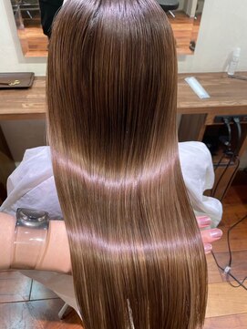 キュア 表参道(CURE) 黒髪/グレージュカラー/ココアベージュ/ヘルシーロング/表参道