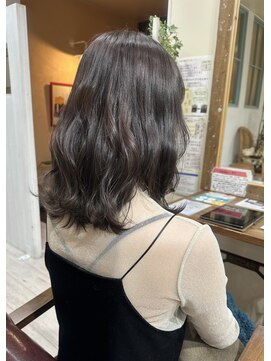 アン アミゥ(Un amiw.) グレーカラー