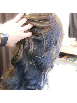 ログ(L.O.G) 【圧倒的モテ髪】カット+インナーカラー+トリートメント【那覇】