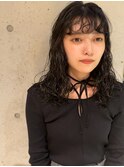 切りっぱなしエアリーロング美髪黒髪パーマ