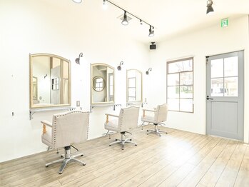 フェリテ 柏(Ferite)の写真/【柏】忙しい大人女性に人気の《Ferite》少人数だからこそ、ゆったりとした時間を過ごしいただけます。