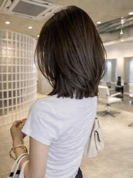 ムクコア(Muk CORE) 大人ミディアムレイヤー♪オリーブベージュカラー【上岡】