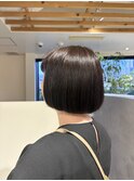 前上がりボブ