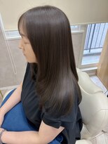 キラーナセンダイ(KiRANA SENDAI)&nbsp;透明感ダークグレージュ×大人レイヤー