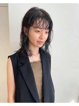 エミィ(emme) 【emme×石崎】バングパーマ×ミディ