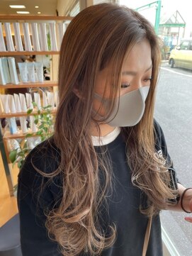 ネオヘアーバイヘアーシーク(neo hair by hair chic) ロングレイヤー×シアベージュ