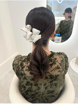 ニューミー(new me) シンプルポニーテール