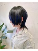 毛先にブルーをあしらった涼しげウルフ