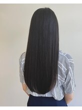 ピエスプリヴェ(PIECE PRIVE) 艶髪ストレートロング