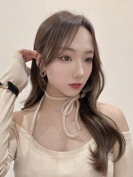 ミニョン(& mignon)の写真/顔タイプ診断×顔周りカットでトレンドを似合わせでご提案◎毎日のセットがしやすいベースのカットを実現*