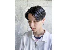 セクション(SECTION)