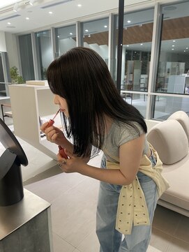 ローレンアオ(LOREN AO) ホワイトグレージュ/デジタルパーマ/フェザーパーマ/矢場町