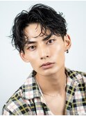 メンズショートフェザーパーマセンターパートニュアンスパーマ