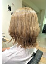 ノイ(noi)&nbsp;#noi_style 切りっぱなしボブ×ベージュカラー