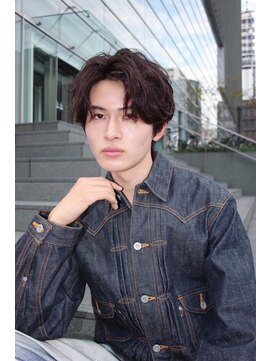 ツイストスパイラルパーマ波巻きスパイラル刈り上げマッシュ