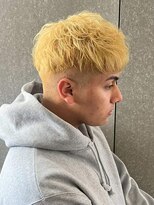 ニアウ 新宿(Niau)&nbsp;MEN’S/リバースセンターパート/ニュアンスパーマ/新宿