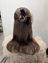 マーシュ(marshu) カチモリハーフアップ
