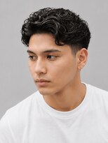 ノイセルヘアー(Noisyle Men's hair) リバースセンターパート/ニュアンスパーマ/ダウンバング/MEN'S