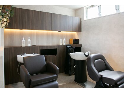 アグ ヘアー エドル 伊勢御薗店(Agu hair EDOL)の写真