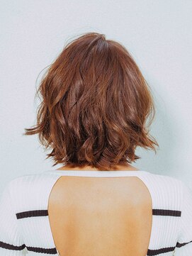 キリカ 中野(KIRIKA) カーリーボブ バック【amble中野】