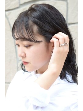 ノイ(neu) 透け感ミディアム 【静岡/オーガニックカラー/デザインカラー】